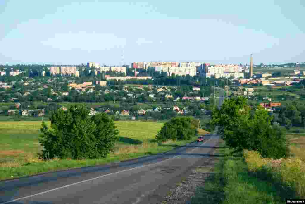 Горад Бахмут у Данецкай вобласьці&nbsp;Ўкраіны. Да ўварваньня Расеі ў 2022 годзе ў горадзе пражывала каля 70 тысяч чалавек