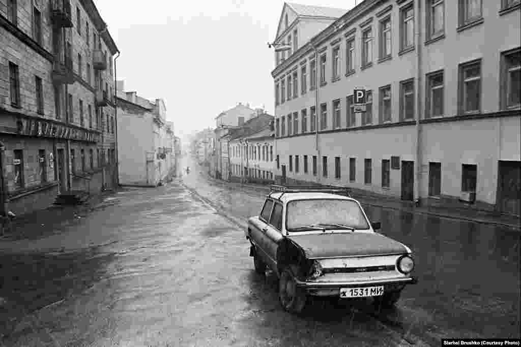 Вуліца Рэвалюцыйная, Менск, 1989 год