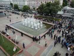 Чарга на пікеце Сьвятланы Ціханоўскай. Фота з дрона