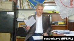 Алег Аксёнаў Лукашэнку: «Давядзецца выбачыцца за слова «дармаеды»