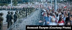 Кадры з фільму «Сьмеласьць» ( «Courage»)пра пратэсты ў Беларусі.