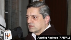 Azad Yaşar