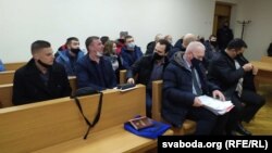 Звольненыя з «Гродна Азоту» рабочыя не дамагліся станоўчага рашэньня суду аб сваім аднаўленьні на працы.