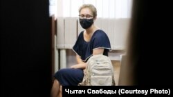 Вольга Сінялёва на судзе 18 чэрвеня