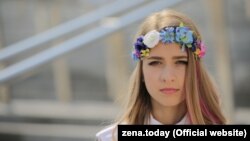 16-гадовая Zena (Зінаіда Купрыяновіч)