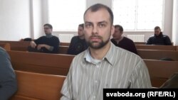 Віктар Мароз падчас паседжаньня суду