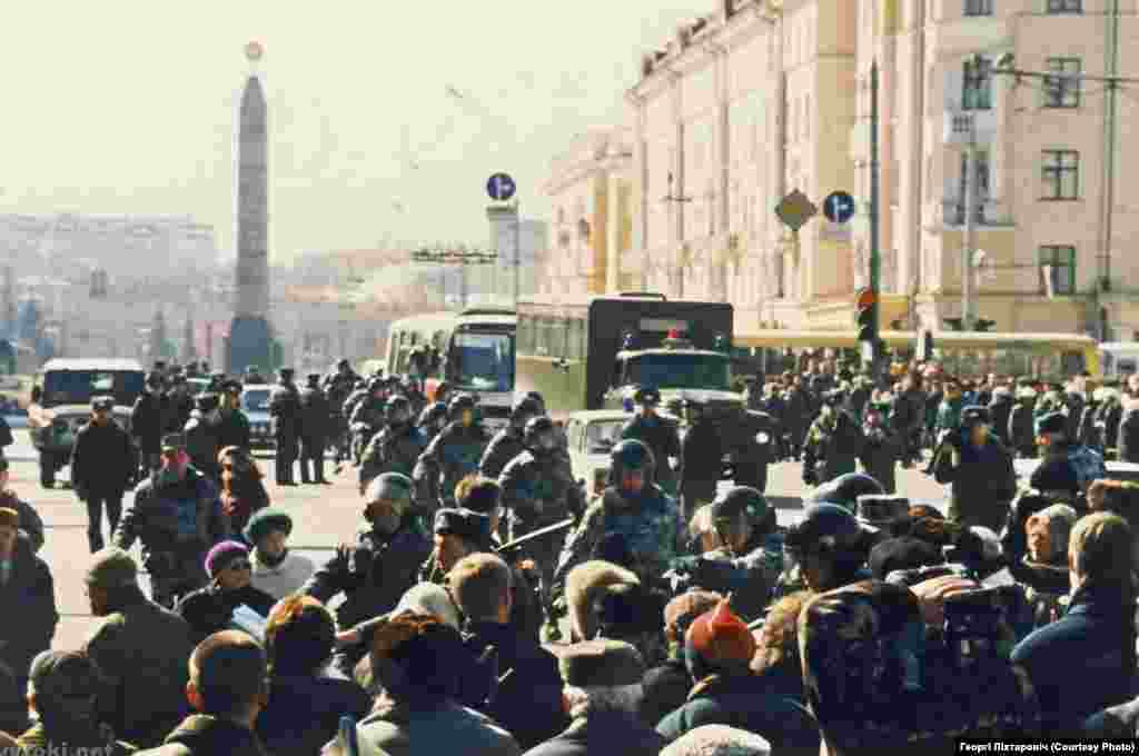 1997 год, вуліца Казлова. Фота: Георгі Ліхтаровіч