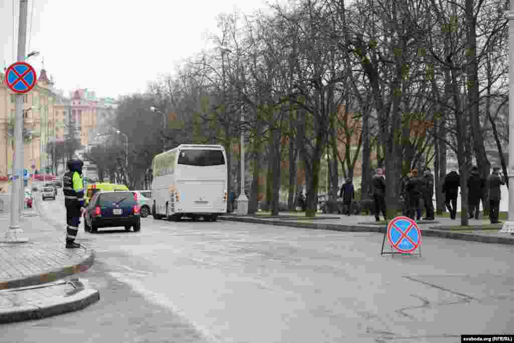 Вуліца Камуністычная каля месца правядзеньня ўрачыстасьцяў