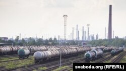  Ілюстрацыйнае фота. Завод «Палімір», які належыць таварыству «Нафтан»