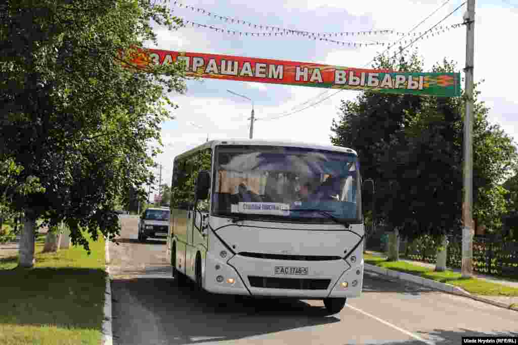 Стоўпцы перад выбарамі