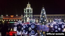 Танцы на трактарах «Беларус», фота з сайту belarus-tractor.com